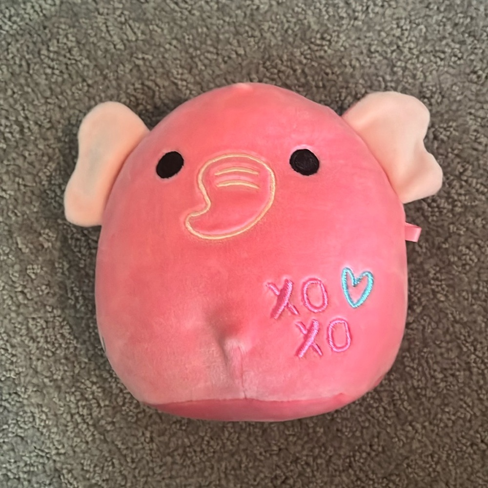 Xoxo Pink Elephant Squishmallow